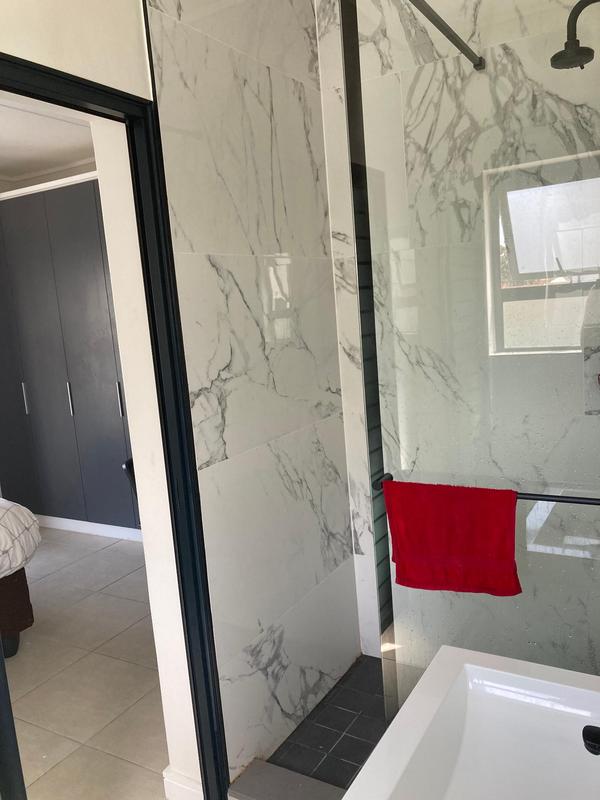 To Let 1 Bedroom Property for Rent in The Huntsman Western Cape